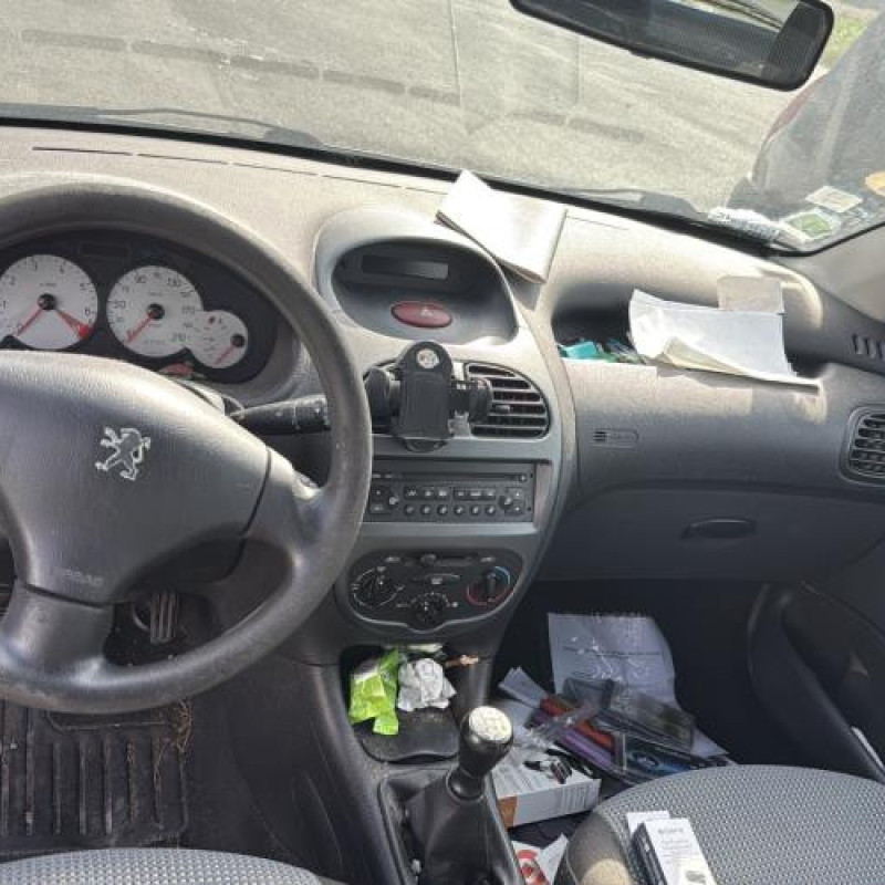 Boitier BSI PEUGEOT 206 Photo n°17