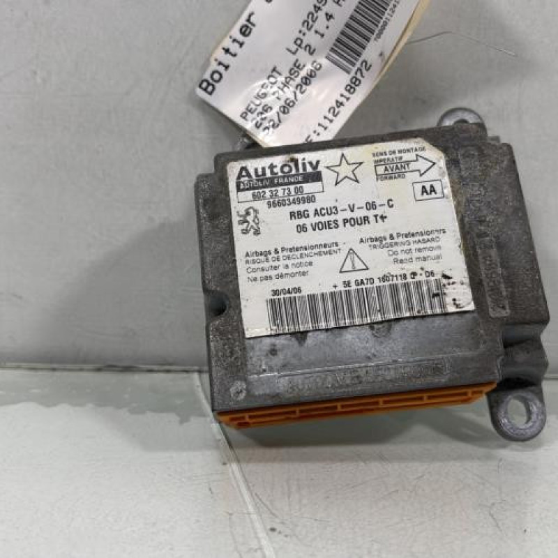 Boitier air bag PEUGEOT 206 Photo n°1