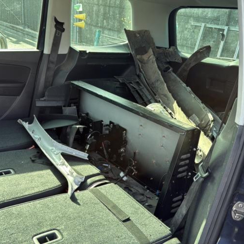 Feu arriere principal droit (feux) VOLKSWAGEN SHARAN 2 Photo n°15