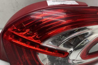 Feu arriere principal droit (feux) PEUGEOT 208 1 Photo n°1