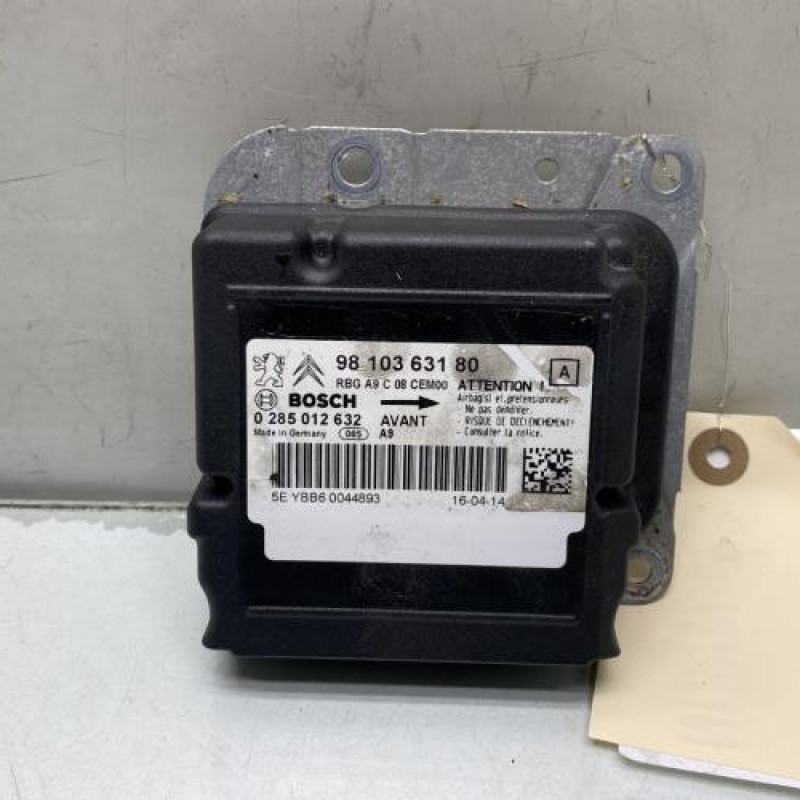 Boitier air bag PEUGEOT 208 1 Photo n°1