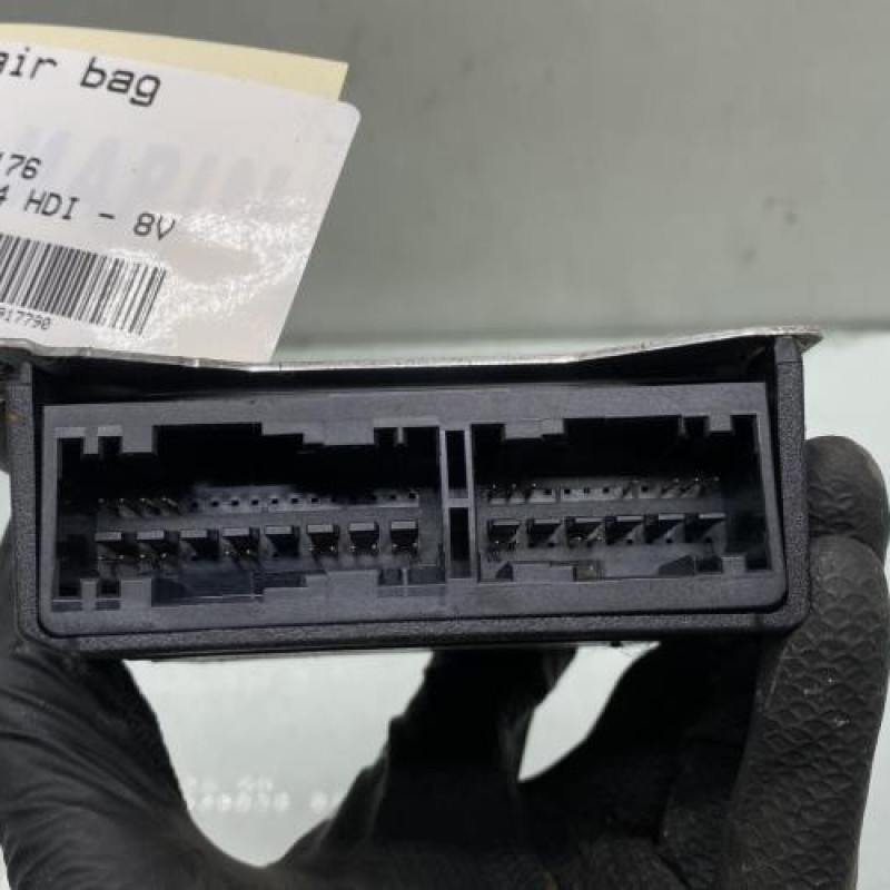 Boitier air bag PEUGEOT 208 1 Photo n°3