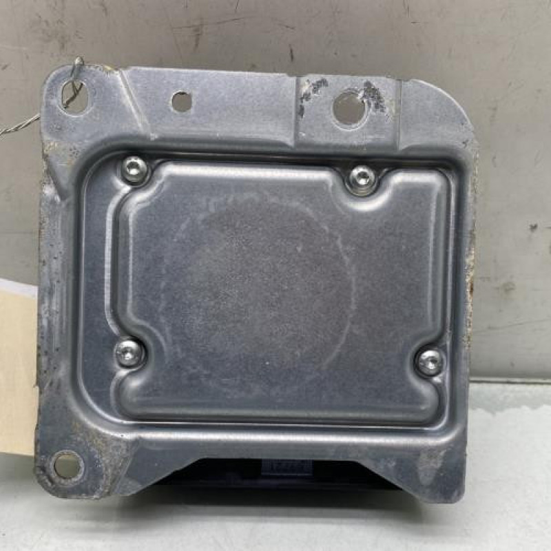 Boitier air bag PEUGEOT 208 1 Photo n°4