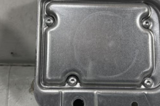 Boitier air bag PEUGEOT 208 1