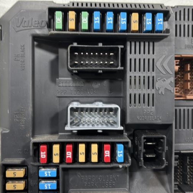 Boitier BSI PEUGEOT 208 1 Photo n°3