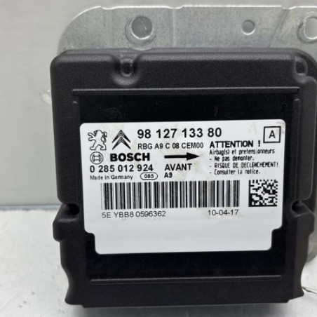 Boitier air bag PEUGEOT 208 1