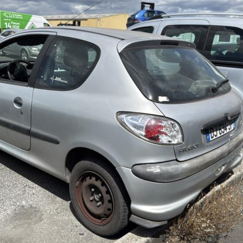 Boitier air bag PEUGEOT 206 Photo n°8