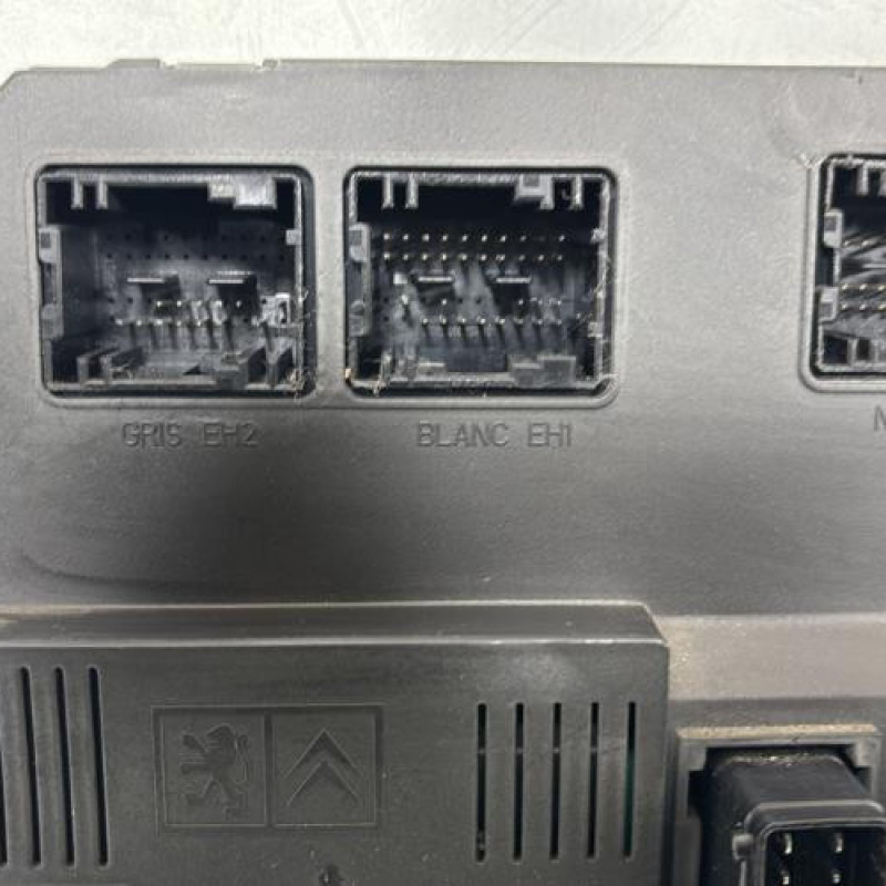 Boitier BSI PEUGEOT 206 Photo n°2