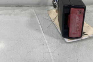 Attache ceinture arriere gauche RENAULT KANGOO 2