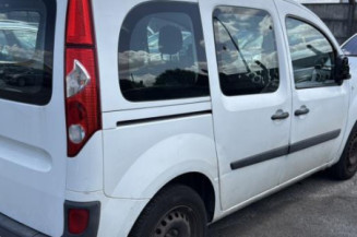 Attache ceinture arriere gauche RENAULT KANGOO 2