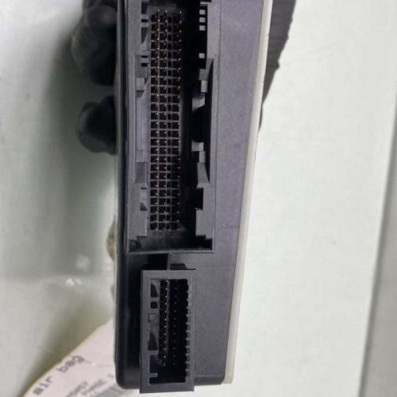 Boitier air bag RENAULT GRAND SCENIC 3 Photo n°3