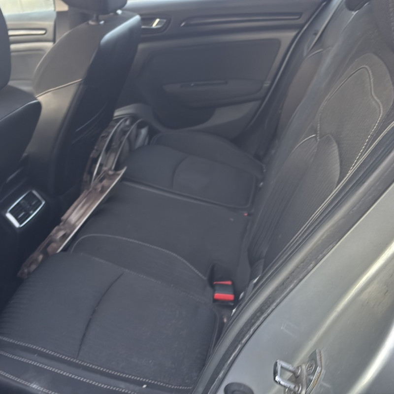 RENAULT MEGANE 4 PHASE 1 BREAK 1.5 BLUE DCI - 8V TURBO Photo n°20