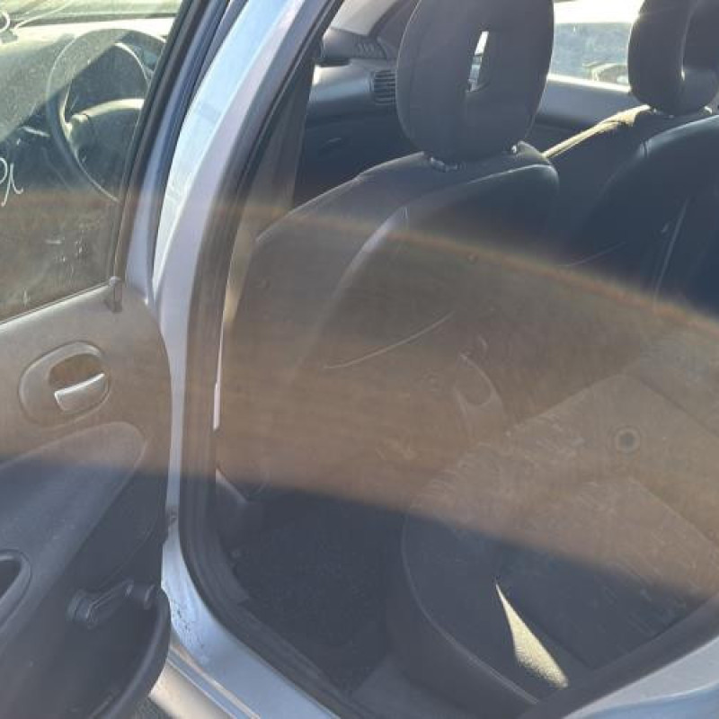 Bloc ABS (freins anti-blocage) PEUGEOT 206 Photo n°9