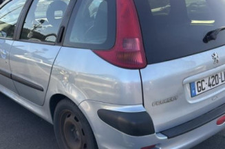 Boitier servitude moteur (BSM) PEUGEOT 206