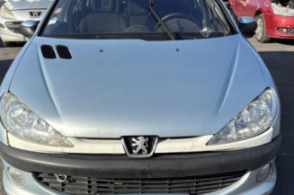 Boitier servitude moteur (BSM) PEUGEOT 206