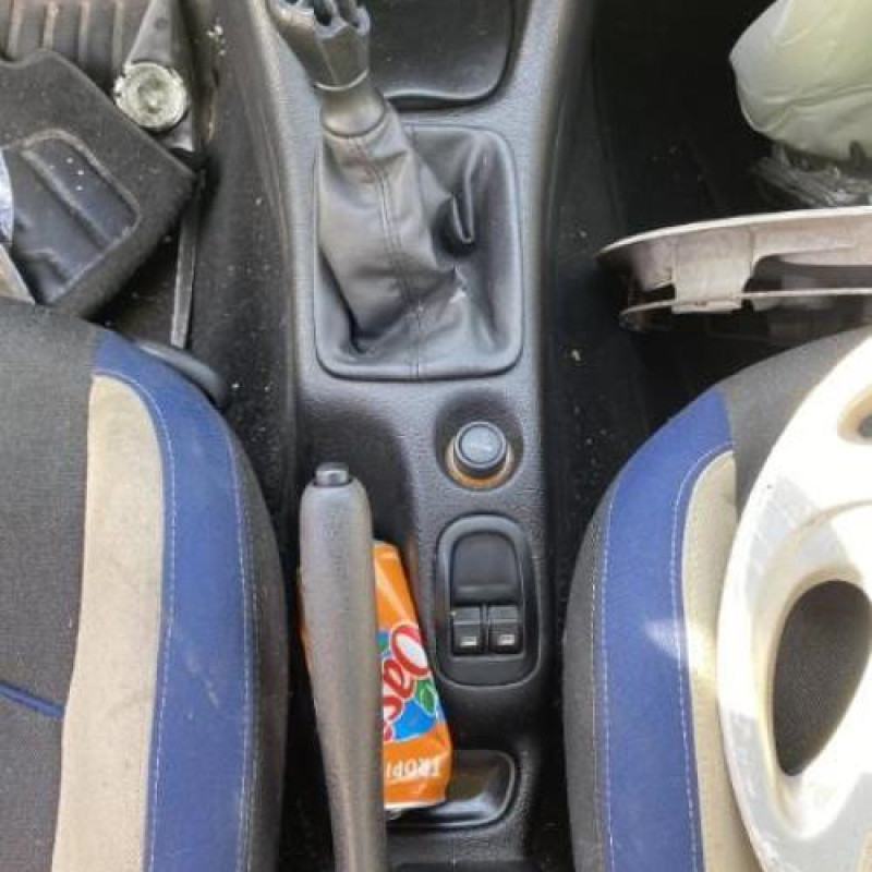 Compteur PEUGEOT 206 Photo n°15