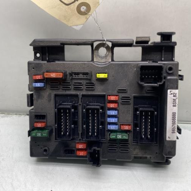 Boitier servitude moteur (BSM) PEUGEOT 206 Photo n°1