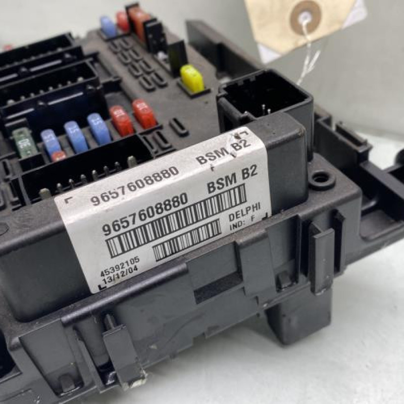 Boitier servitude moteur (BSM) PEUGEOT 206 Photo n°2