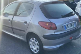 Boitier servitude moteur (BSM) PEUGEOT 206