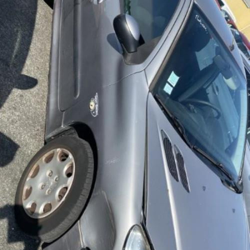 Boitier servitude moteur (BSM) PEUGEOT 206 Photo n°9