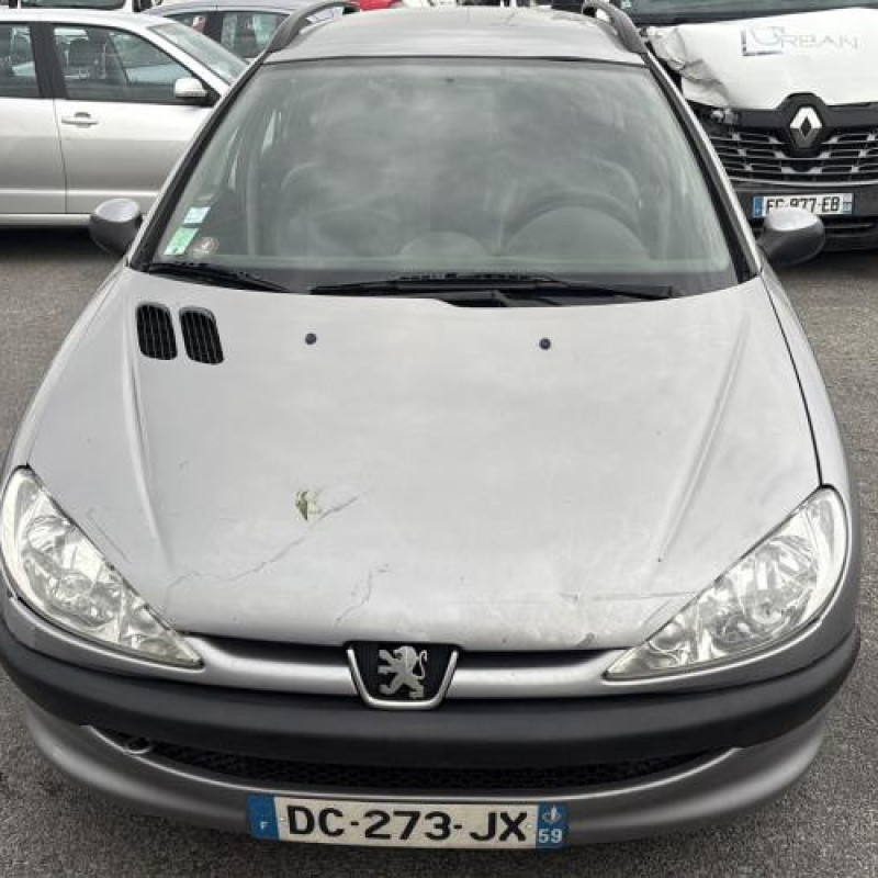 Bloc ABS (freins anti-blocage) PEUGEOT 206 Photo n°8