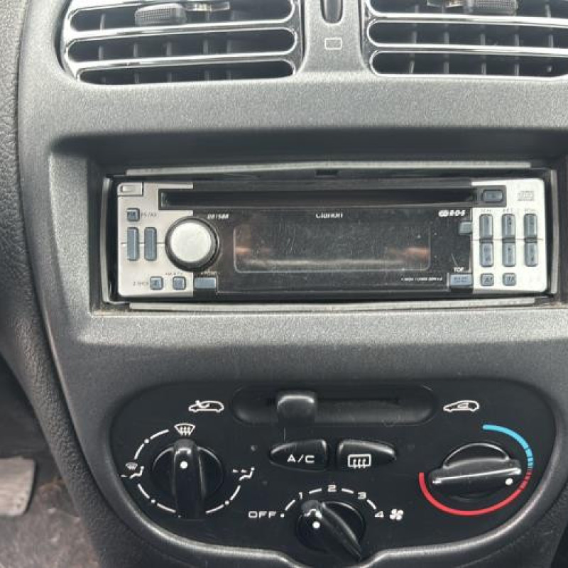 Bloc ABS (freins anti-blocage) PEUGEOT 206 Photo n°17