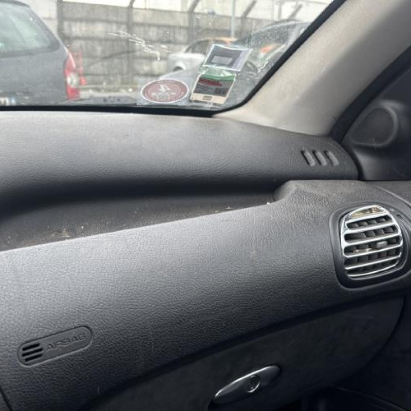 Bloc ABS (freins anti-blocage) PEUGEOT 206 Photo n°18