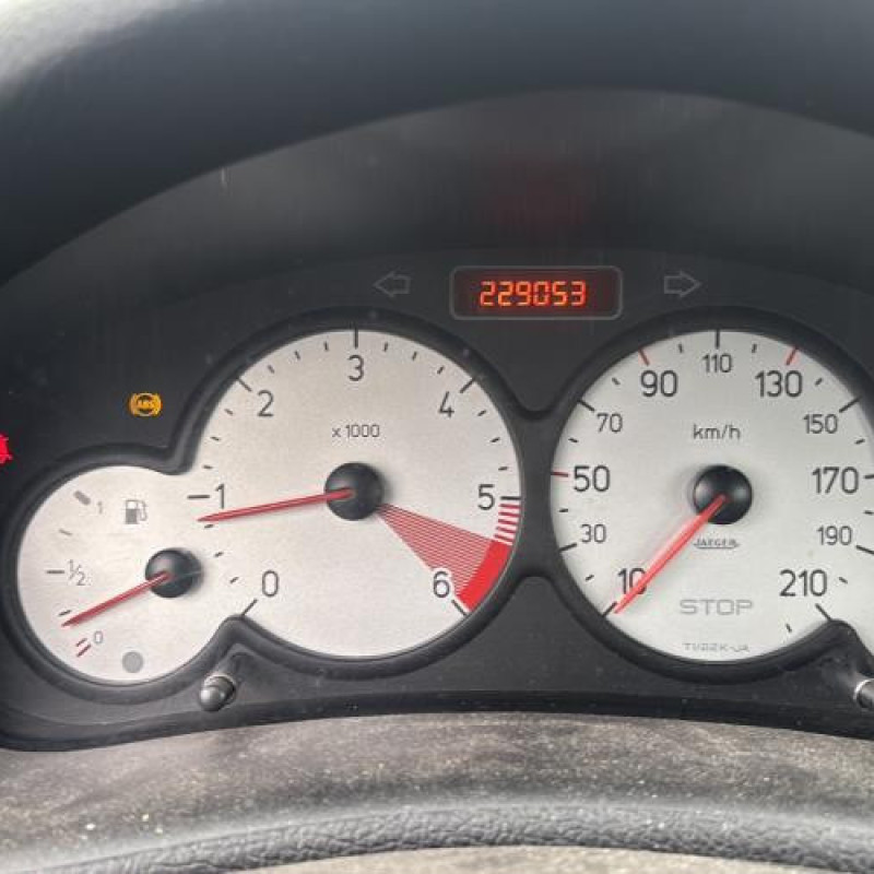 Bloc ABS (freins anti-blocage) PEUGEOT 206 Photo n°20