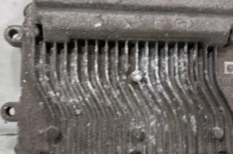 Calculateur moteur PEUGEOT 206+ Photo n°1