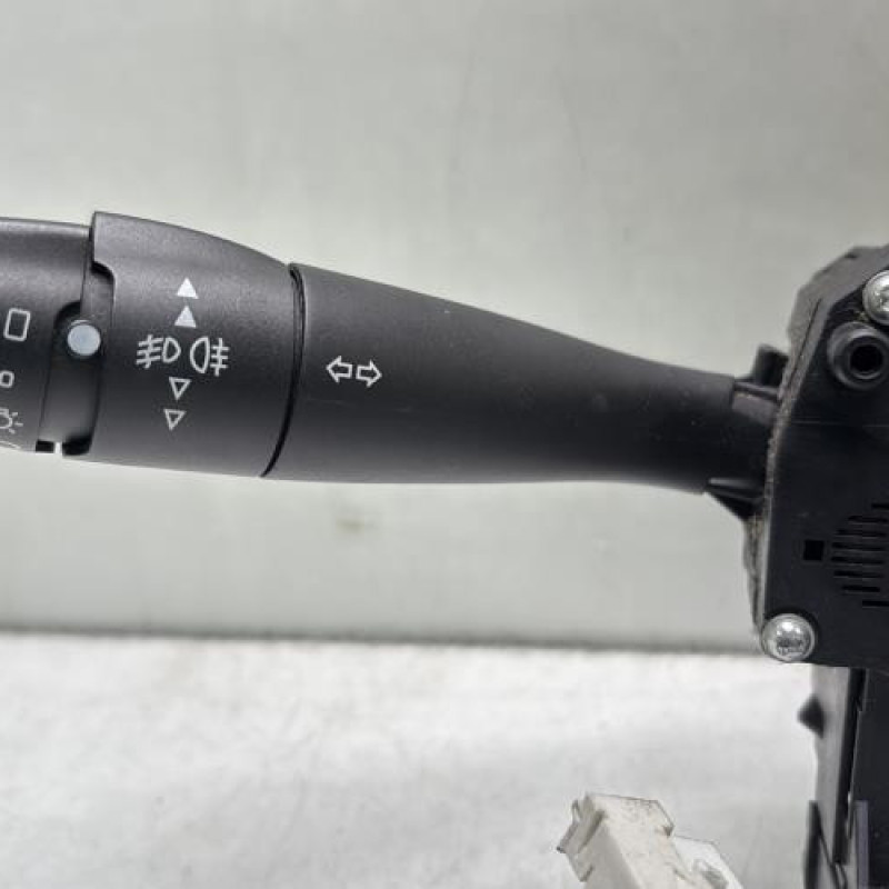 Com (Bloc Contacteur Tournant+Commodo Essuie Glace+Commodo Phare) PEUGEOT 207 Photo n°3