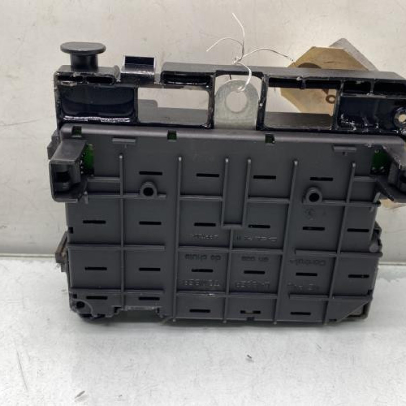 Boitier servitude moteur (BSM) PEUGEOT 307 Photo n°3