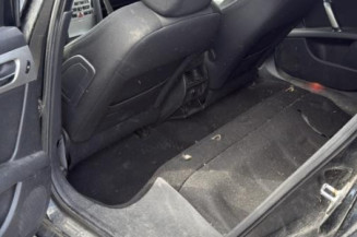 Bouton de coffre PEUGEOT 407