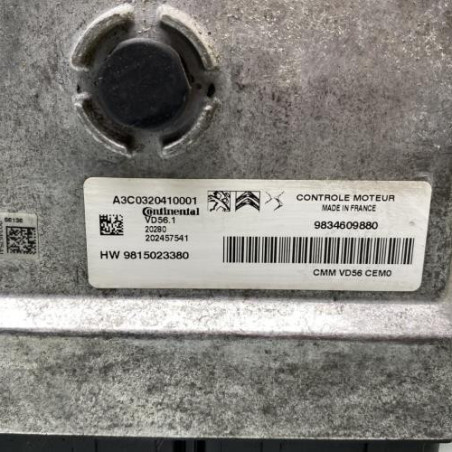 Calculateur moteur PEUGEOT 5008 2