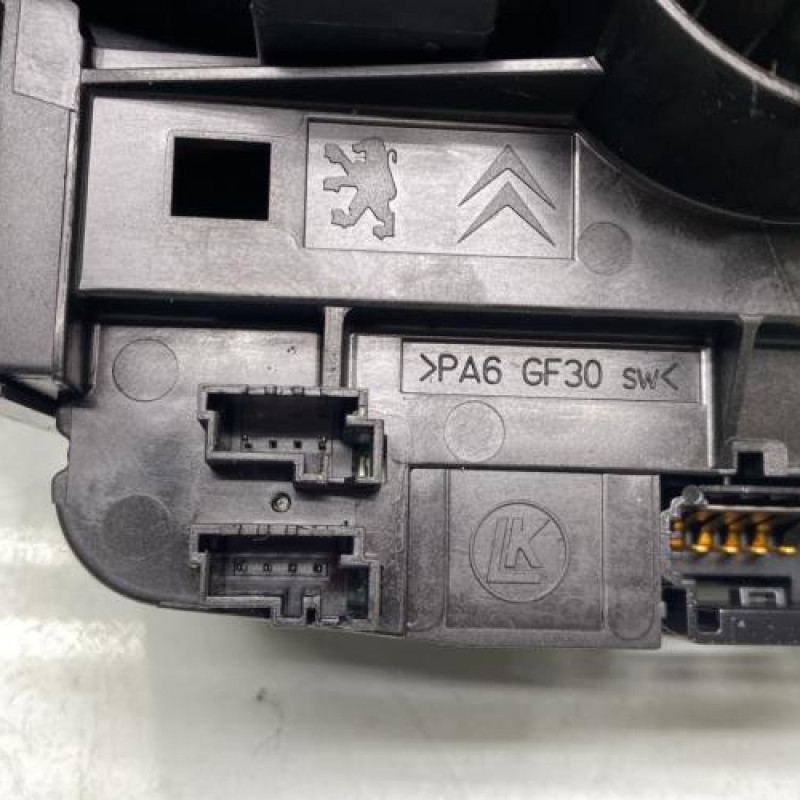 Com (Bloc Contacteur Tournant+Commodo Essuie Glace+Commodo Phare) PEUGEOT 508 1 Photo n°7