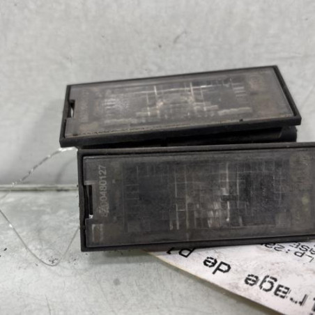 Eclairage de plaque RENAULT CLIO 3 Photo n°1