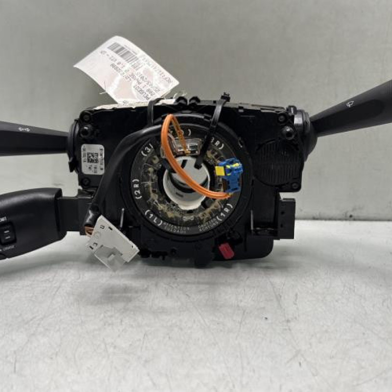 Com (Bloc Contacteur Tournant+Commodo Essuie Glace+Commodo Phare) PEUGEOT 208 1 Photo n°1