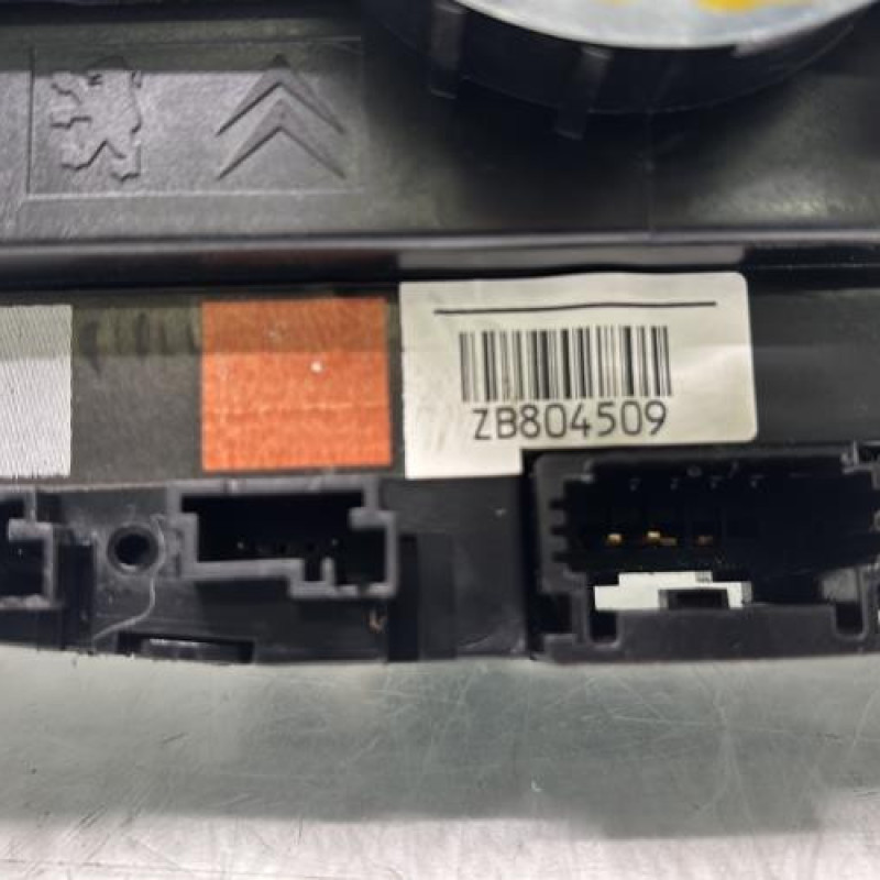 Com (Bloc Contacteur Tournant+Commodo Essuie Glace+Commodo Phare) PEUGEOT 208 1 Photo n°5