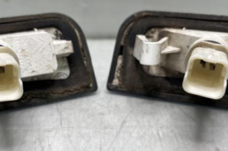 Eclairage de plaque PEUGEOT PARTNER 2