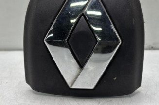 Bouton de coffre RENAULT CLIO 2 Photo n°1