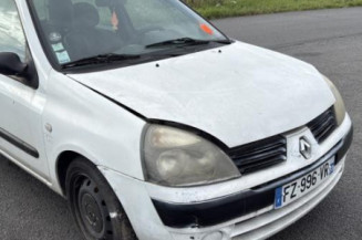 Bouton de coffre RENAULT CLIO 2