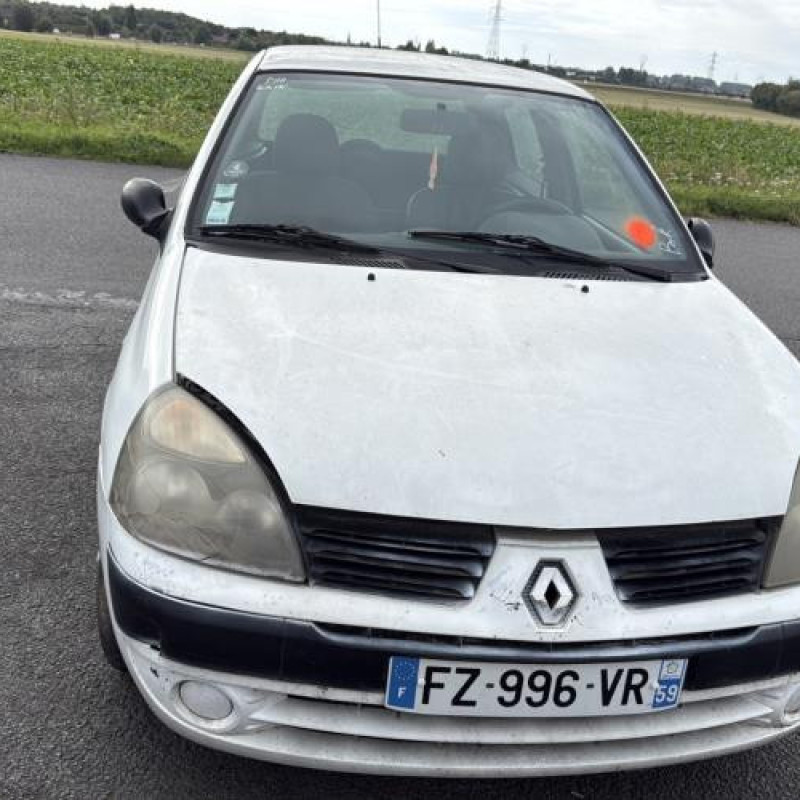 Bouton de coffre RENAULT CLIO 2 Photo n°12