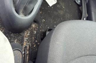 Bouton de coffre RENAULT CLIO 2