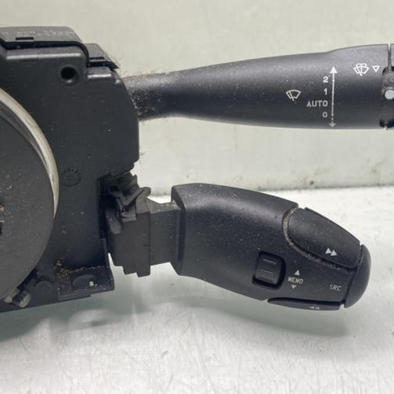 Com (Bloc Contacteur Tournant+Commodo Essuie Glace+Commodo Phare) CITROEN XSARA PICASSO Photo n°2