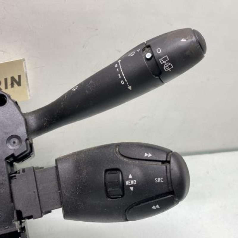 Com (Bloc Contacteur Tournant+Commodo Essuie Glace+Commodo Phare) CITROEN C3 1 Photo n°4