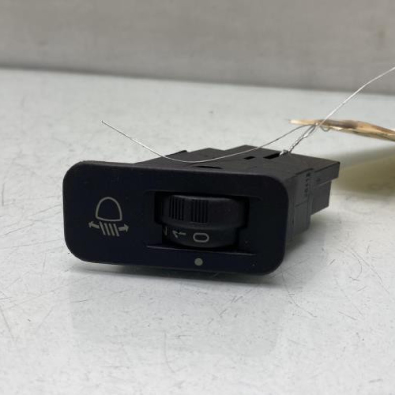 Commande de phare PEUGEOT 306 Photo n°1