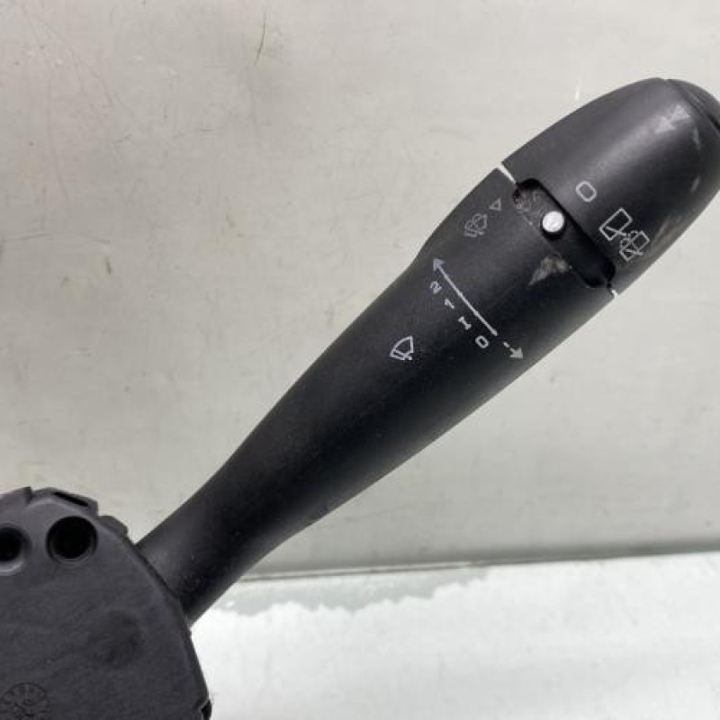 Com (Bloc Contacteur Tournant+Commodo Essuie Glace+Commodo Phare) CITROEN C3 1 Photo n°4