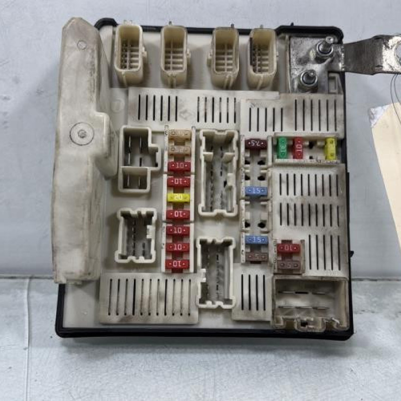 Boitier USM  RENAULT GRAND SCENIC 2 Photo n°3