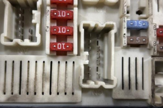 Boitier USM  RENAULT GRAND SCENIC 2