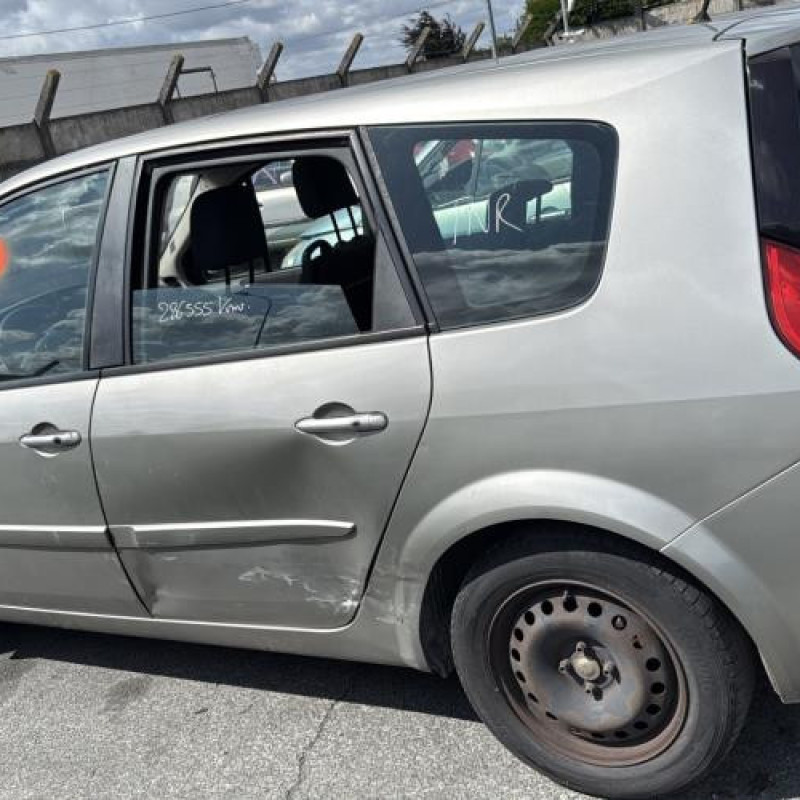 Boitier USM  RENAULT GRAND SCENIC 2 Photo n°12