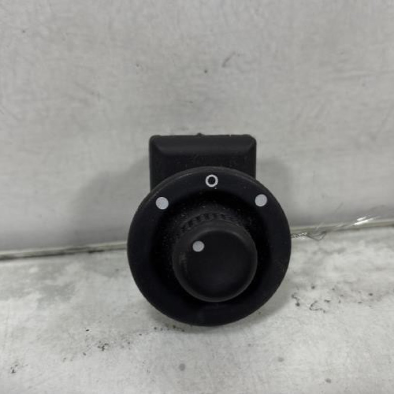 Commande retroviseurs RENAULT TWINGO 2 Photo n°1